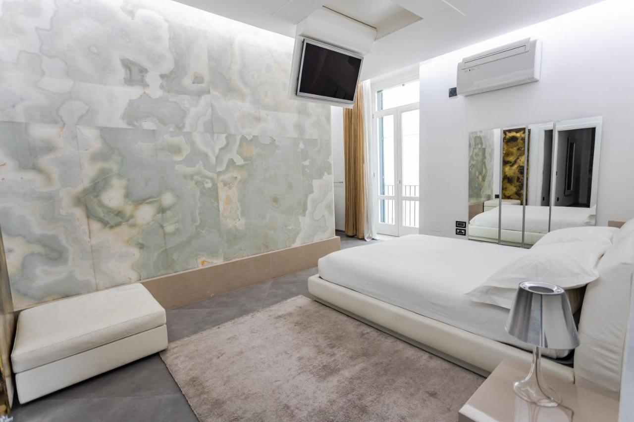 Maison Bleu Luxury Suite Sul Porto Di Trani Eksteriør billede