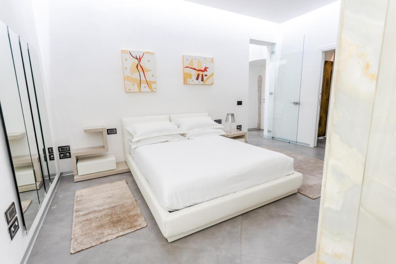 Maison Bleu Luxury Suite Sul Porto Di Trani Eksteriør billede
