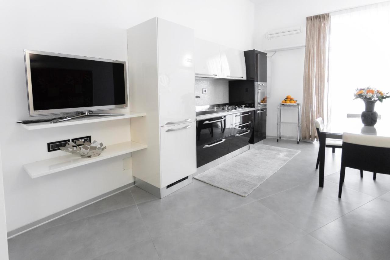 Maison Bleu Luxury Suite Sul Porto Di Trani Eksteriør billede